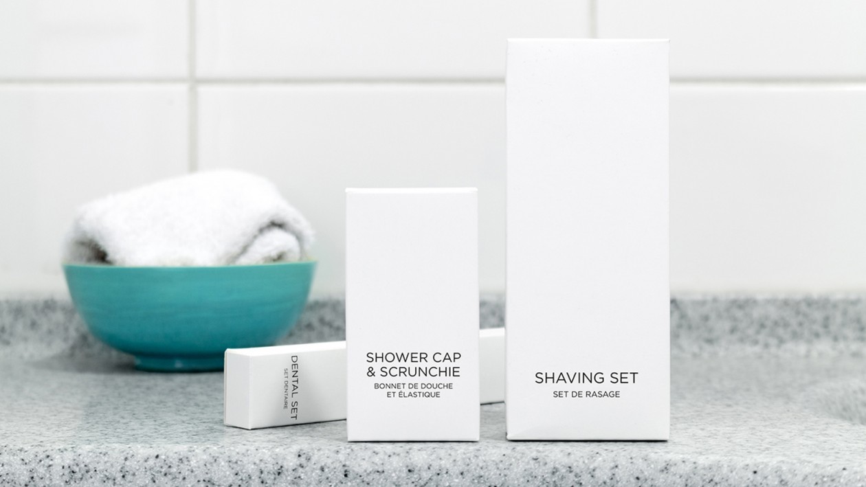 Bienvenue accessories shaving set shower cap dental set