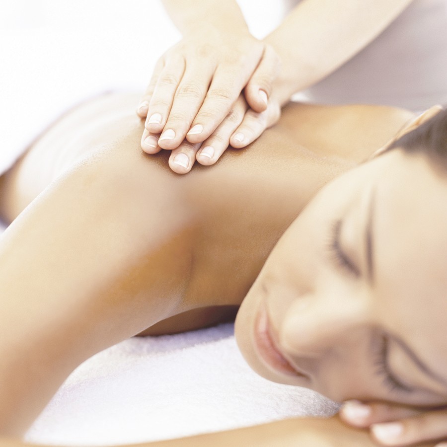 omnisens-featured-image woman having massage